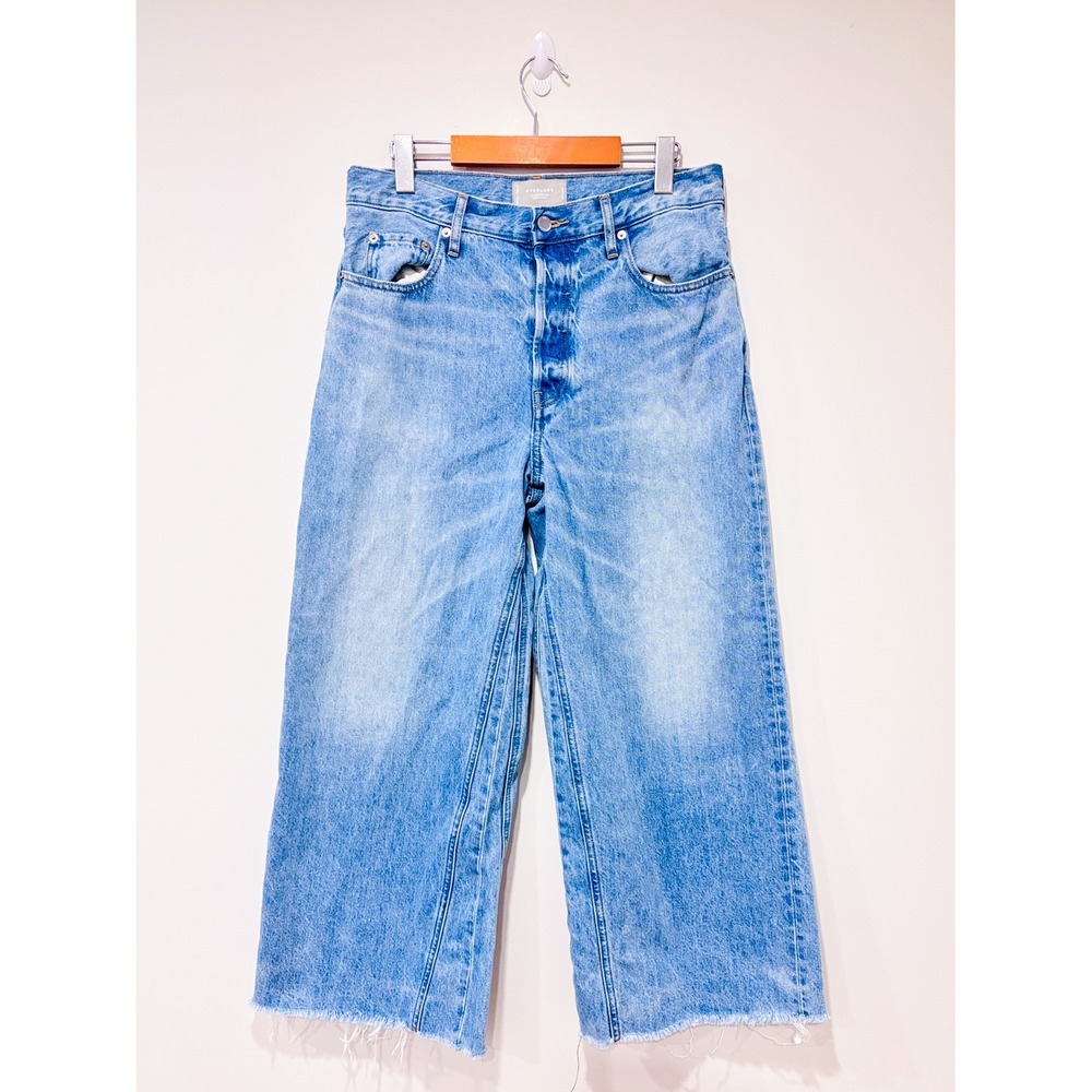 EVERLANE Light wash wide leg jeans | High rise raw hem | Size 29